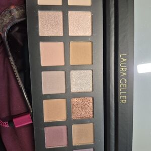 Laura Geller Eyeshadow Palette - Pink, Bronze & Champagne Neutrals